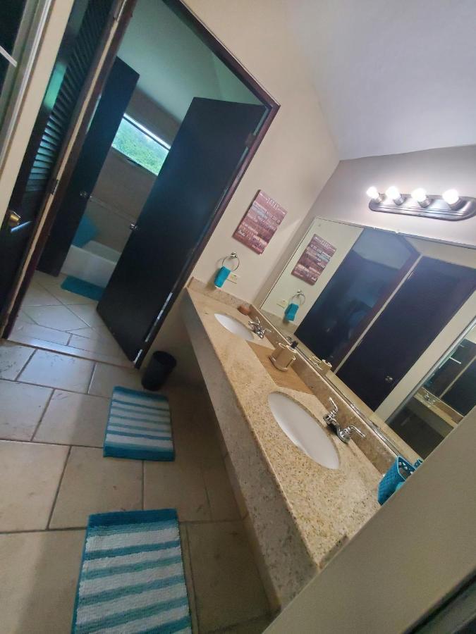קולברה Funsea Water View Apt With Infinity Pool Available מראה חיצוני תמונה